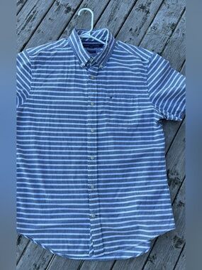 Tommy Hilfiger Blue and White Striped Short-Sleeve Button-Down Shirt
